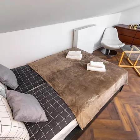 Close-central - Great Location- Praga Polnoc - 18 People -marcinkowskiego