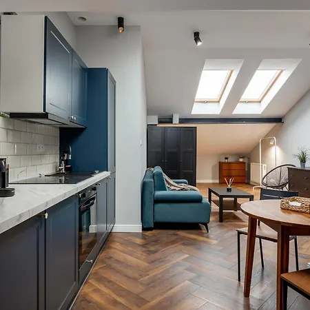 Close-central - Great Location- Praga Polnoc - 18 People -marcinkowskiego Apartment Warsaw
